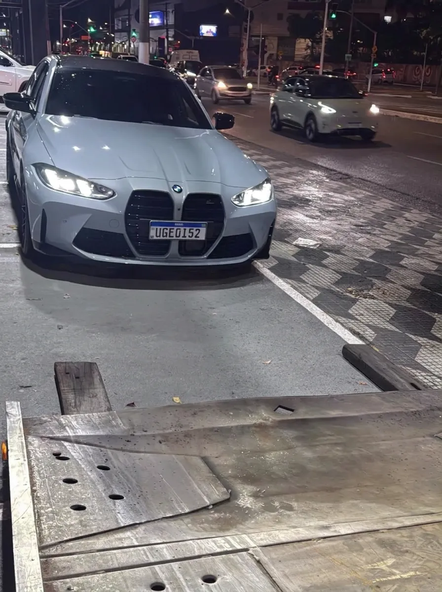 Carregamos de madrugada também